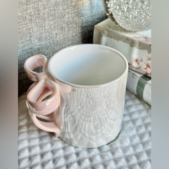 New Trendy Pink Bow Iridescent Textured Ceramic Coffee Tea Mug Cup 12oz w/ Box - Picture 9 of 10